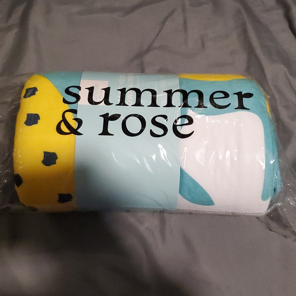 Summer & Rose Beach towel